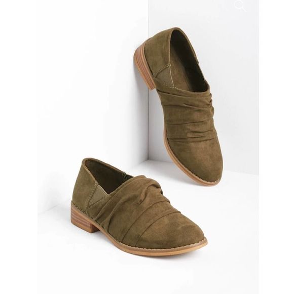 ModCloth Work Your Way Up Loafer - Picture 5 of 5